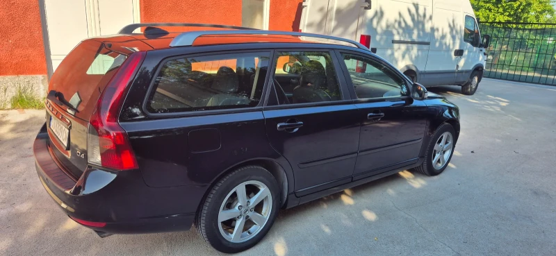Volvo V50 D4, снимка 5 - Автомобили и джипове - 51252898