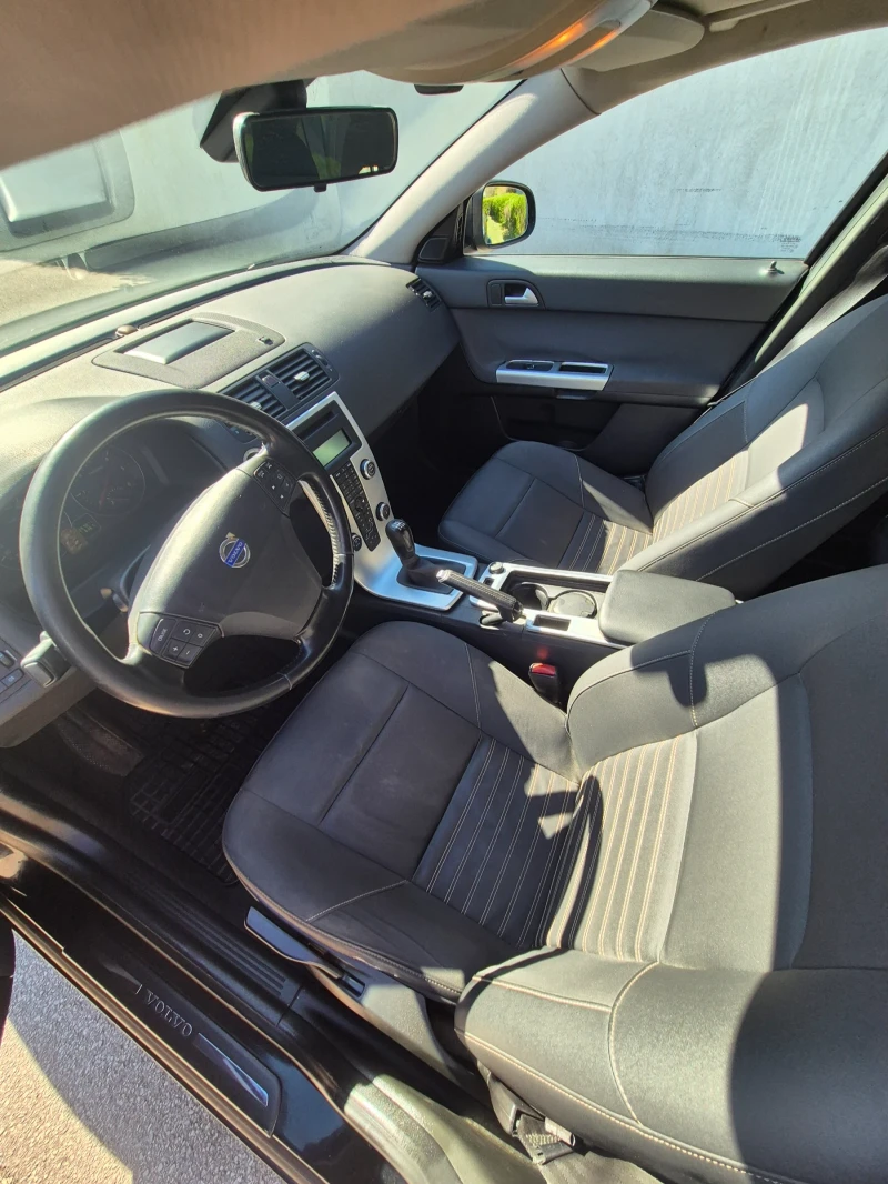 Volvo V50 D4, снимка 8 - Автомобили и джипове - 51252898