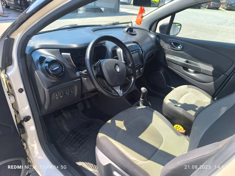 Renault Captur 1.5 dci, снимка 9 - Автомобили и джипове - 51537863