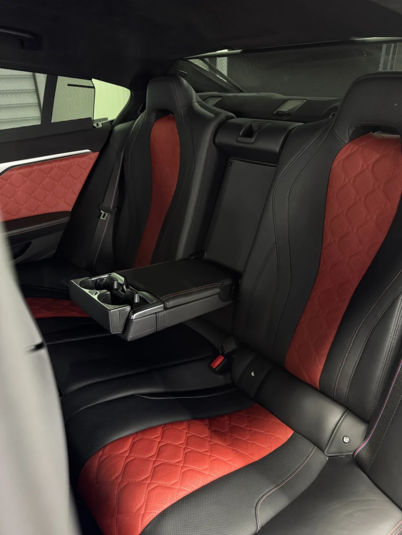 BMW M8 Гаранция Ceramic НОВ Двигател, снимка 14 - Автомобили и джипове - 51790170