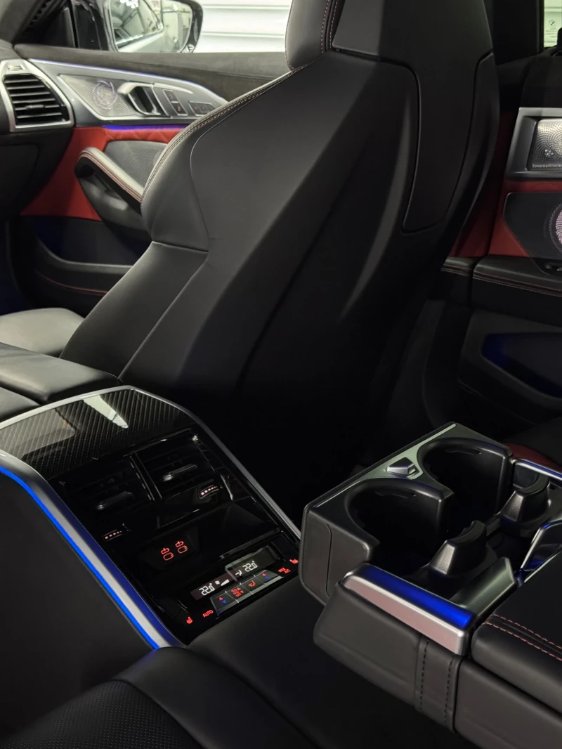 BMW M8 Гаранция Ceramic НОВ Двигател, снимка 13 - Автомобили и джипове - 51790170
