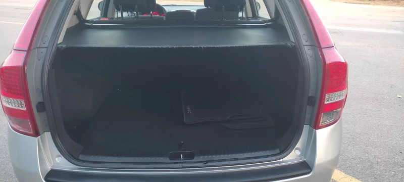 Kia Ceed 1.4i БЕНЗИН, снимка 10 - Автомобили и джипове - 51817009