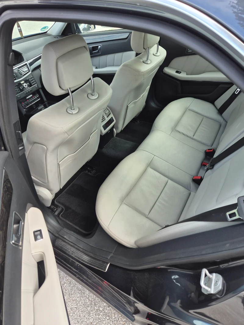 Mercedes-Benz E 350 CDI * NAVI* 265к.с* TOP, снимка 5 - Автомобили и джипове - 52492956