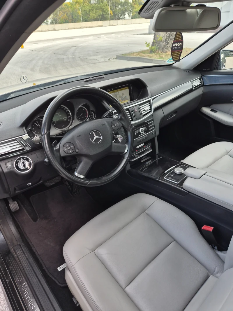 Mercedes-Benz E 350 CDI * NAVI* 265к.с* TOP, снимка 7 - Автомобили и джипове - 52492956