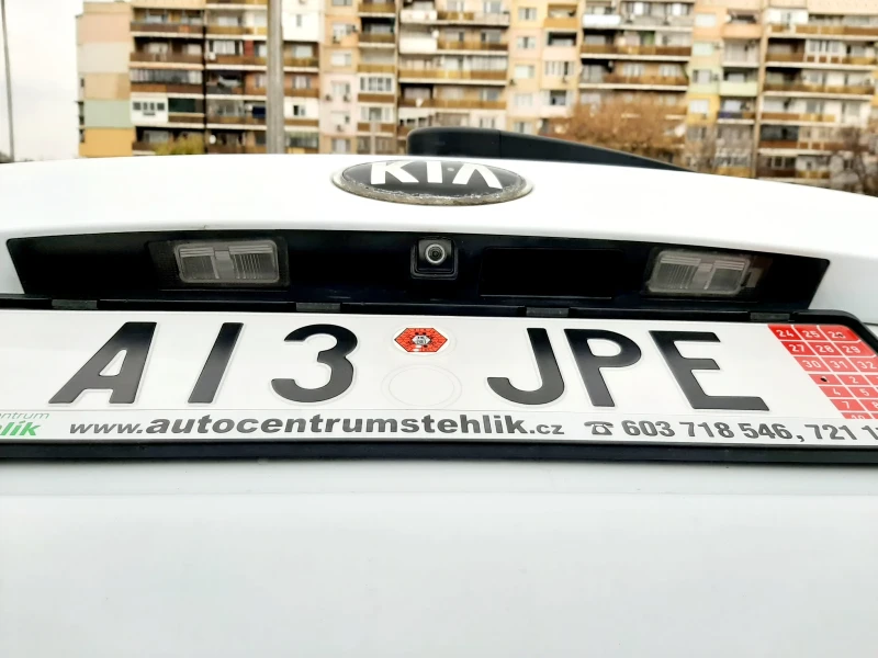 Kia Ceed 1.6 crdi евро6 , снимка 7 - Автомобили и джипове - 52322296