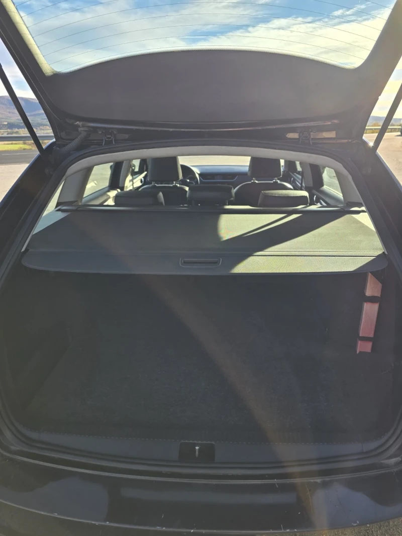 Skoda Octavia, снимка 8 - Автомобили и джипове - 52395017