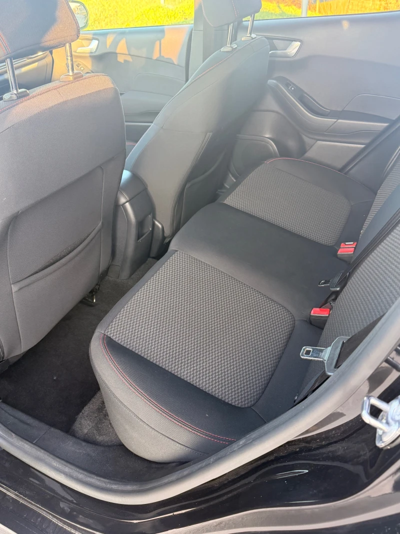 Ford Fiesta ST line Full Led, снимка 11 - Автомобили и джипове - 52805235