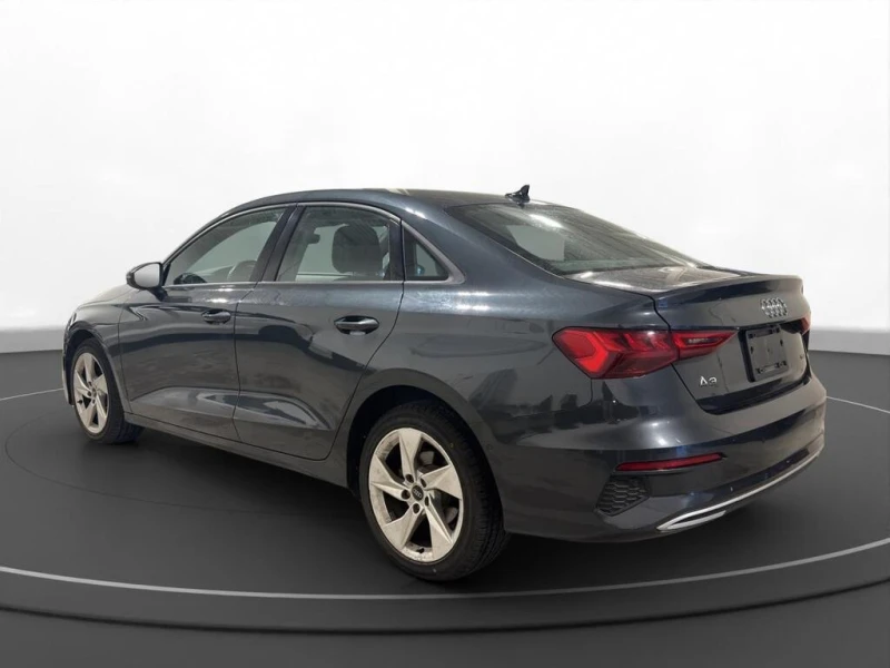 Audi A3 * Komfort * CARFAX * БЕЗ ПЪРВОНАЧАЛНА ВНОСКА, снимка 7 - Автомобили и джипове - 52959913