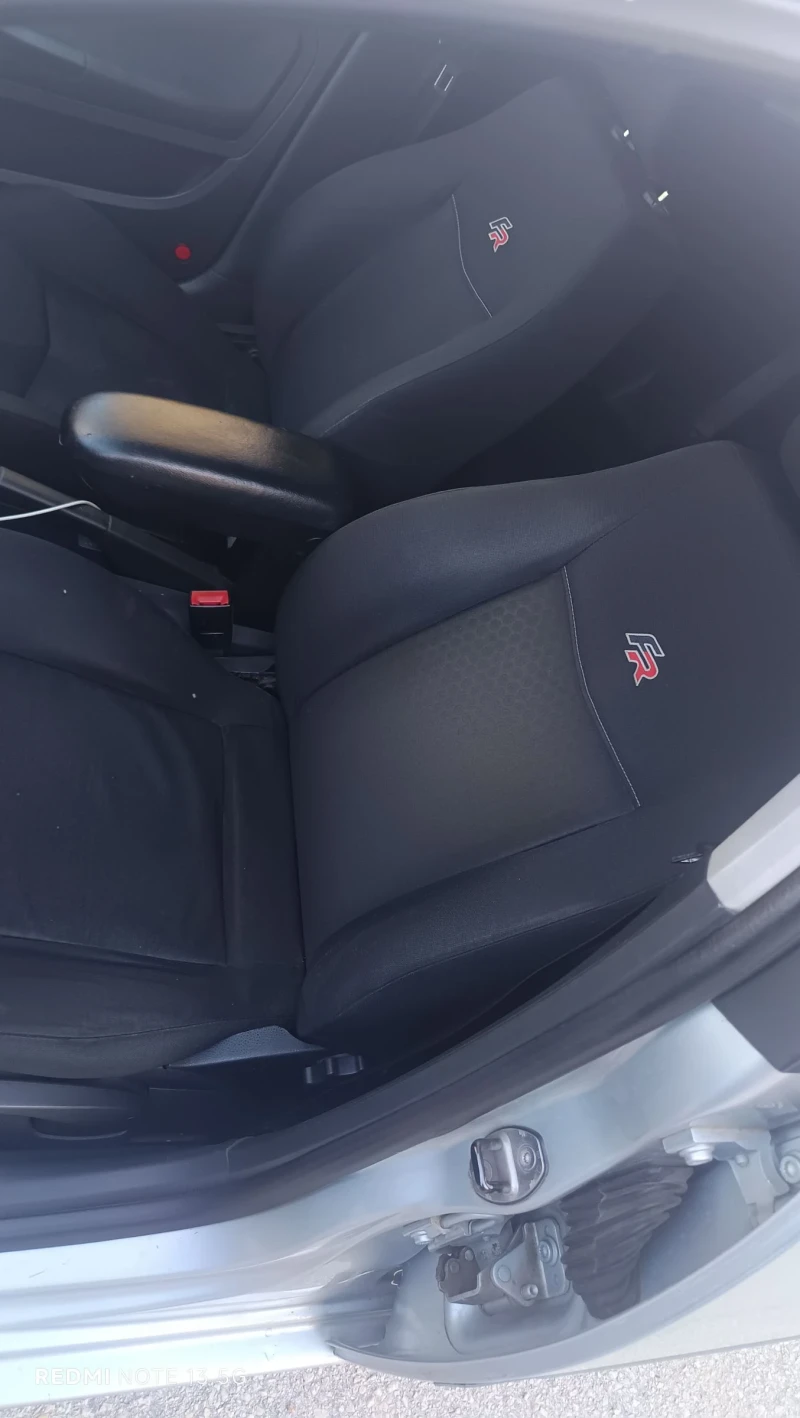 Seat Ibiza FR, снимка 7 - Автомобили и джипове - 53291624