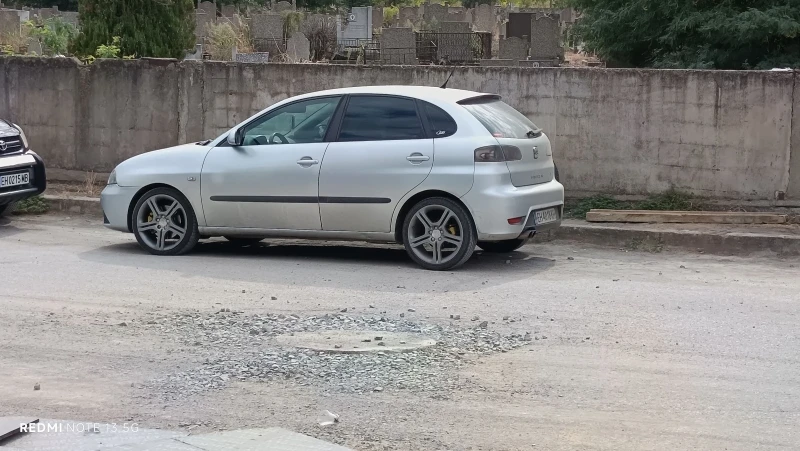 Seat Ibiza FR, снимка 11 - Автомобили и джипове - 53291624