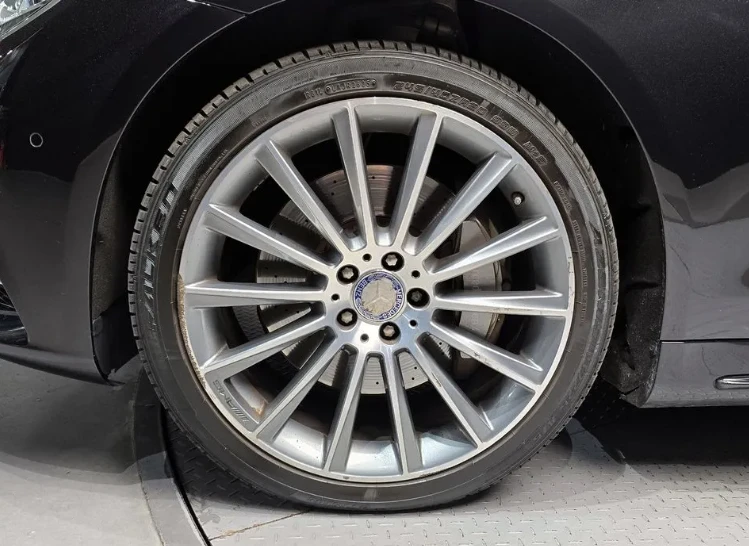 Mercedes-Benz S 350 * AMG Line * HeadUp * * AвтоКредит* (ЦЕНА ДО БГ) - изображение 6