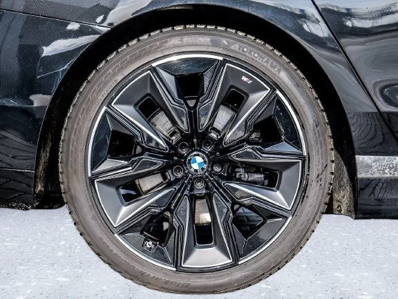 BMW 740 d xDrive = M-Sport Pro = Гаранция, снимка 5 - Автомобили и джипове - 55890235