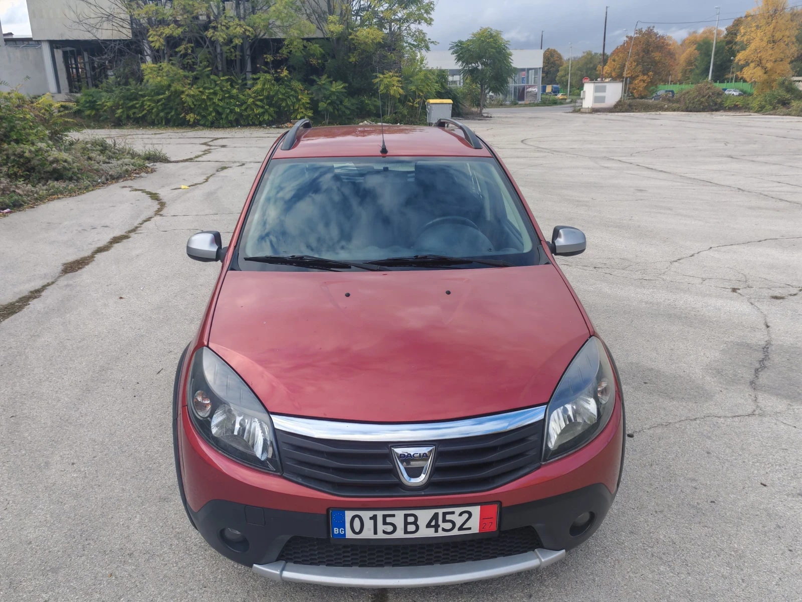 Dacia Sandero 1.6I GAZ STEPWEY 2011G - изображение 9
