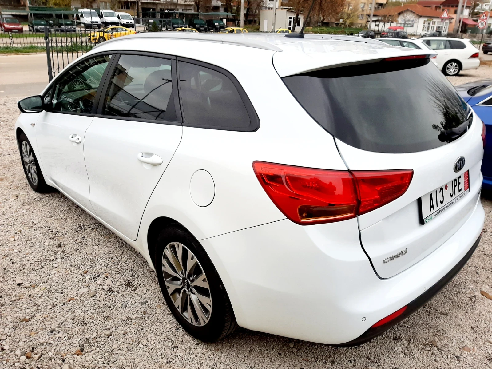 Kia Ceed 1.6 crdi евро6  - изображение 4