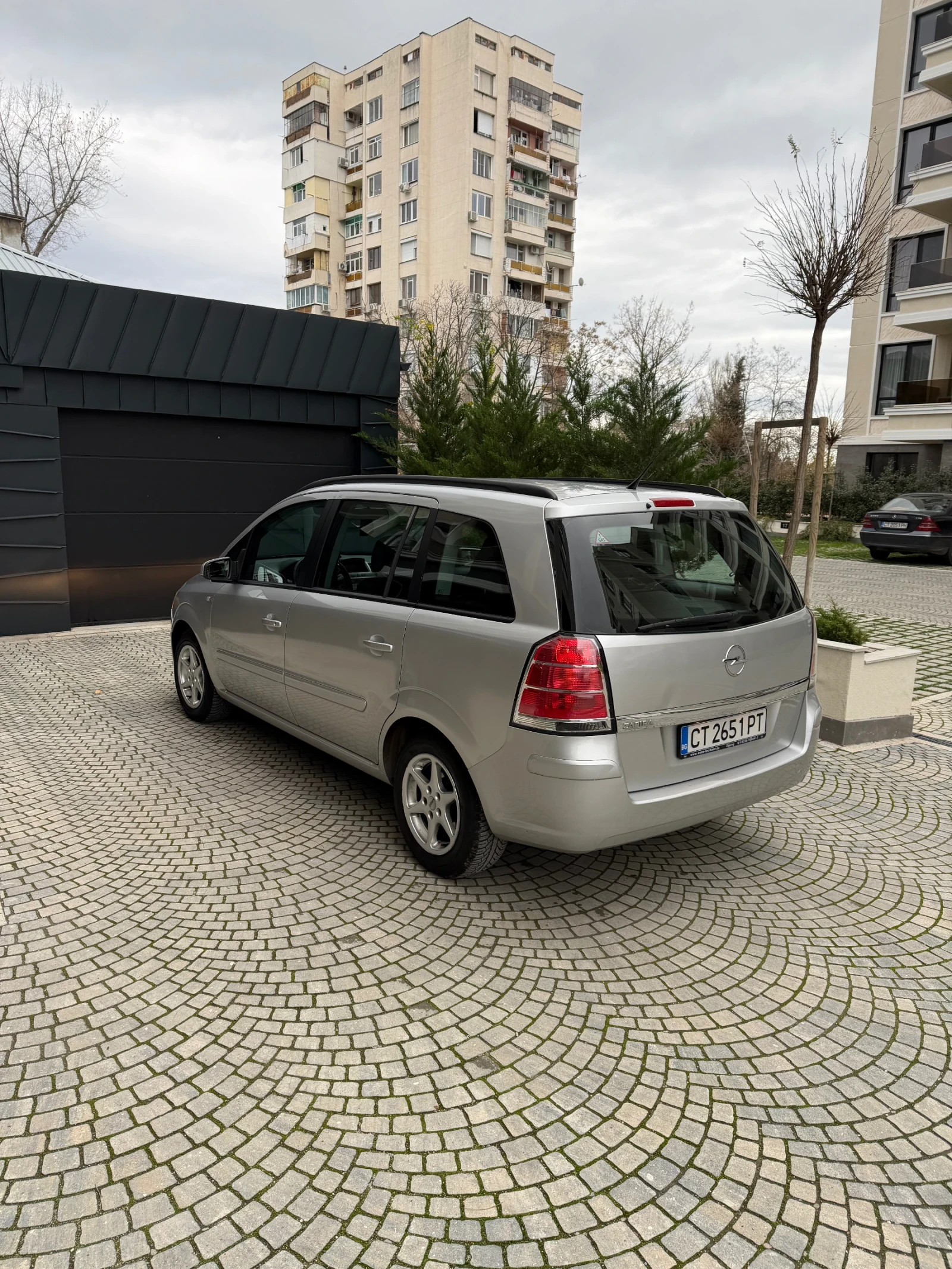 Opel Zafira  - изображение 3