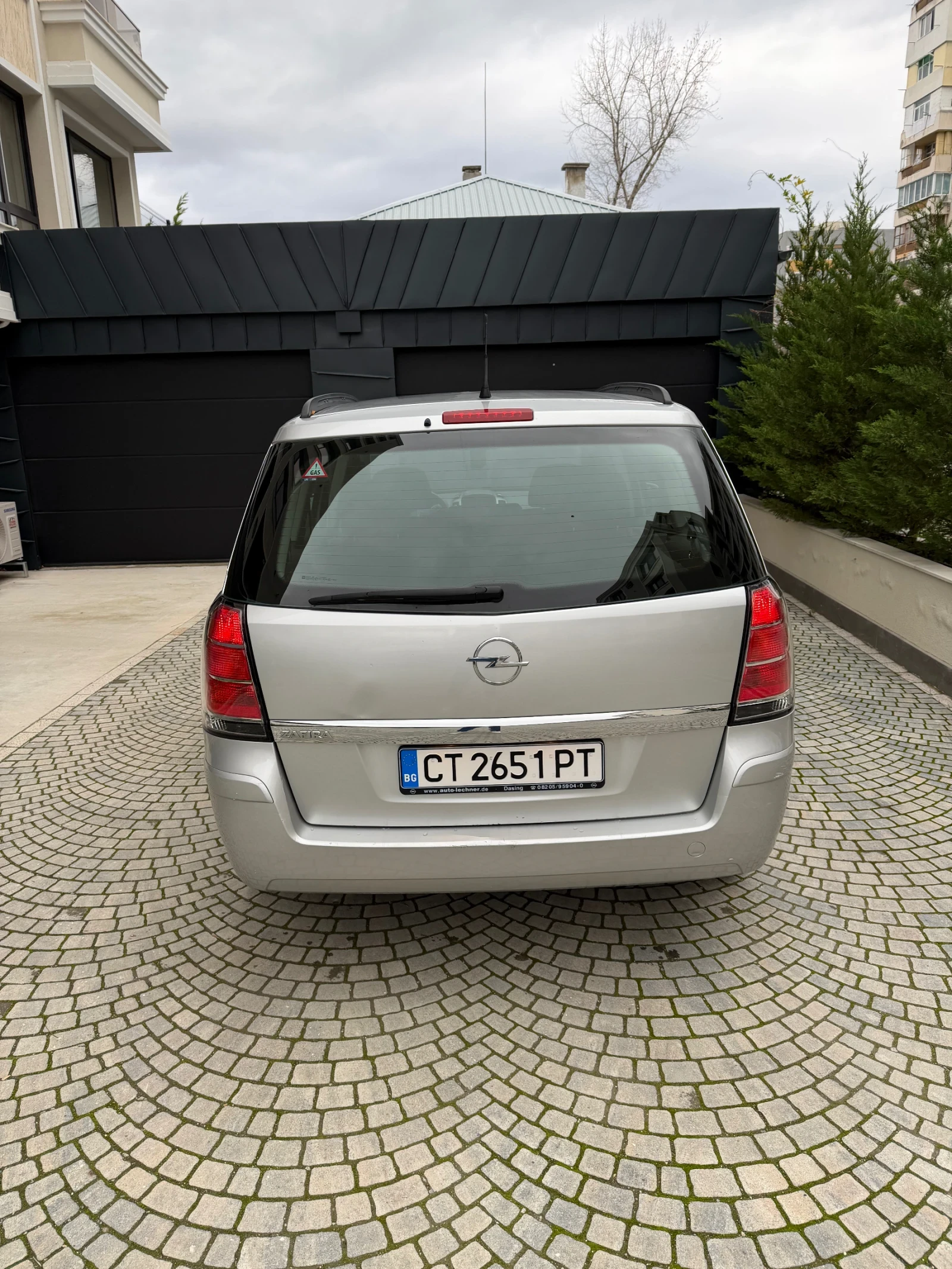 Opel Zafira  - изображение 4