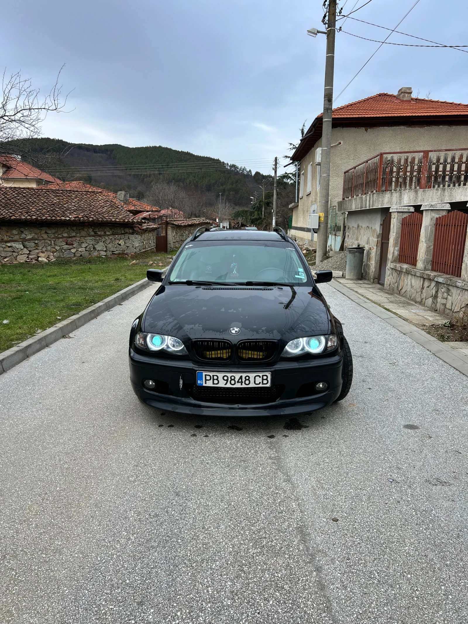 BMW 320  - изображение 6