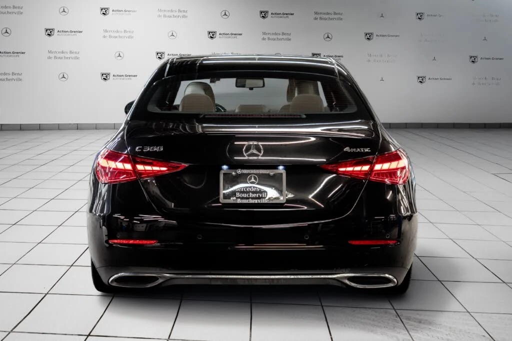 Mercedes-Benz C 300 AMG-Optic * АвтоКредит* (ЦЕНА ДО БГ) - изображение 4