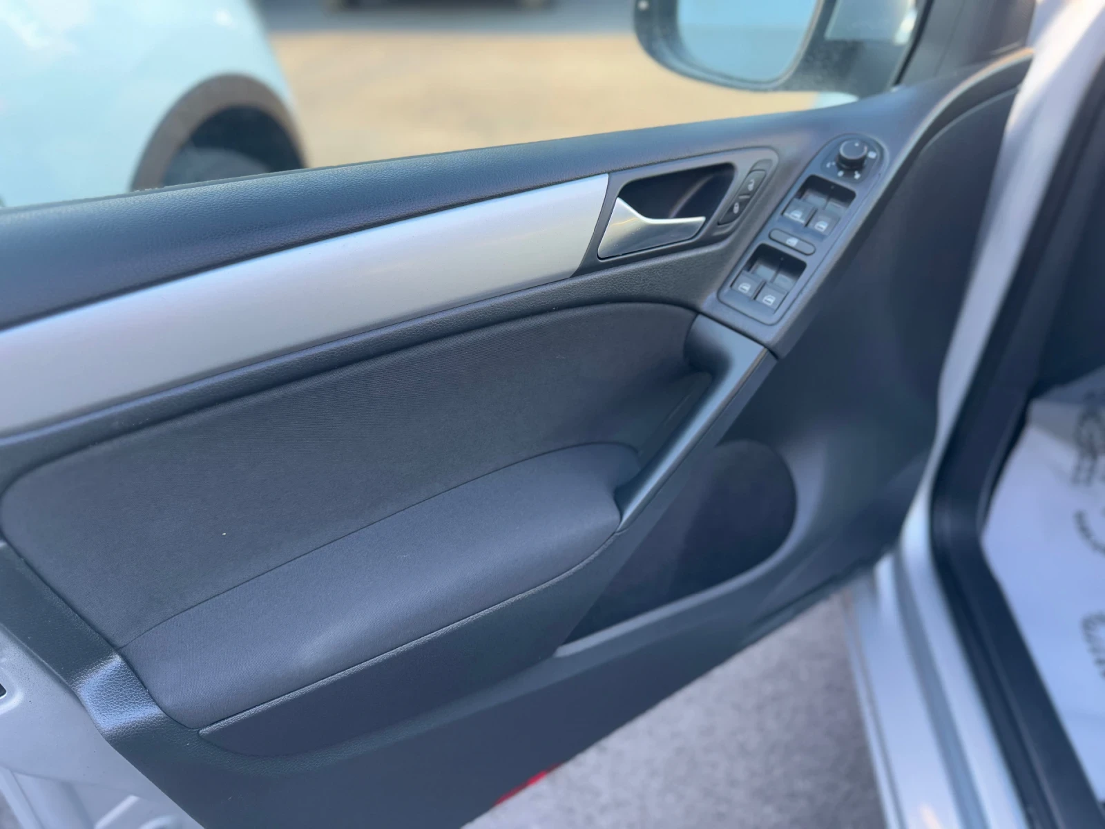 VW Golf 1.6i GAZ HIGHLINE - изображение 7