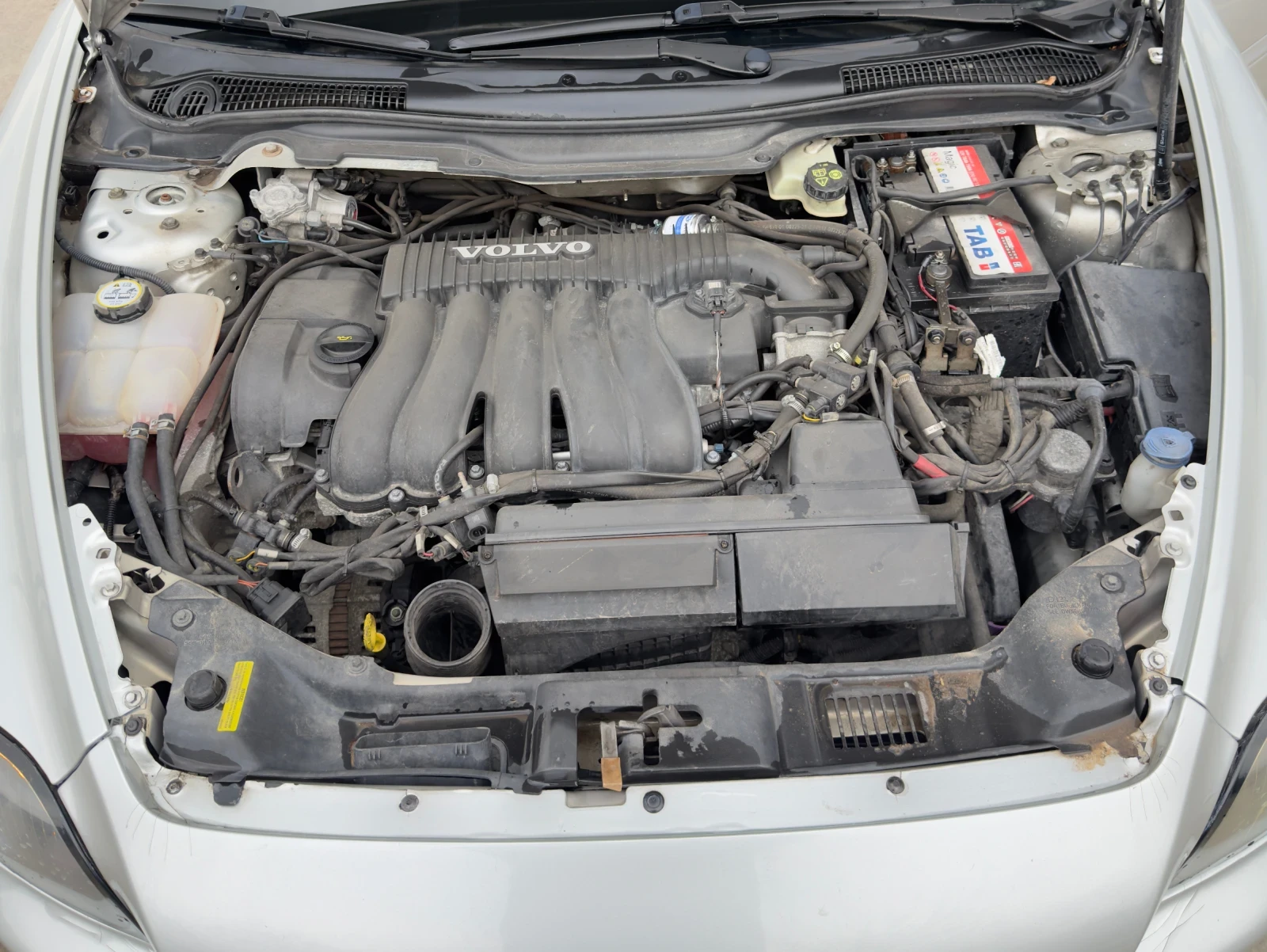 Volvo C70 Бензин/Газ, снимка 9 - Автомобили и джипове - 53962190