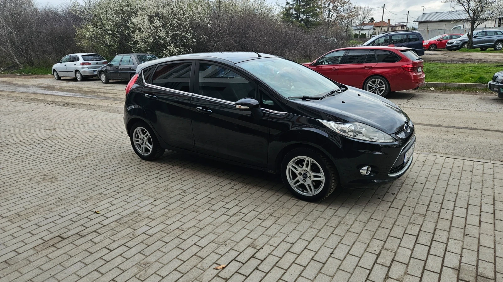 Ford Fiesta 1, 4 бензин/ lpg, снимка 5 - Автомобили и джипове - 54024144