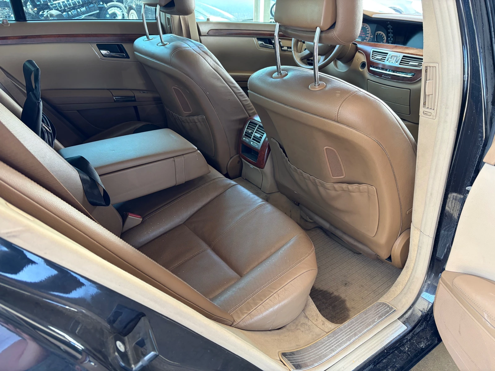 Mercedes-Benz S 320 4-MATIC, снимка 10 - Автомобили и джипове - 54171644