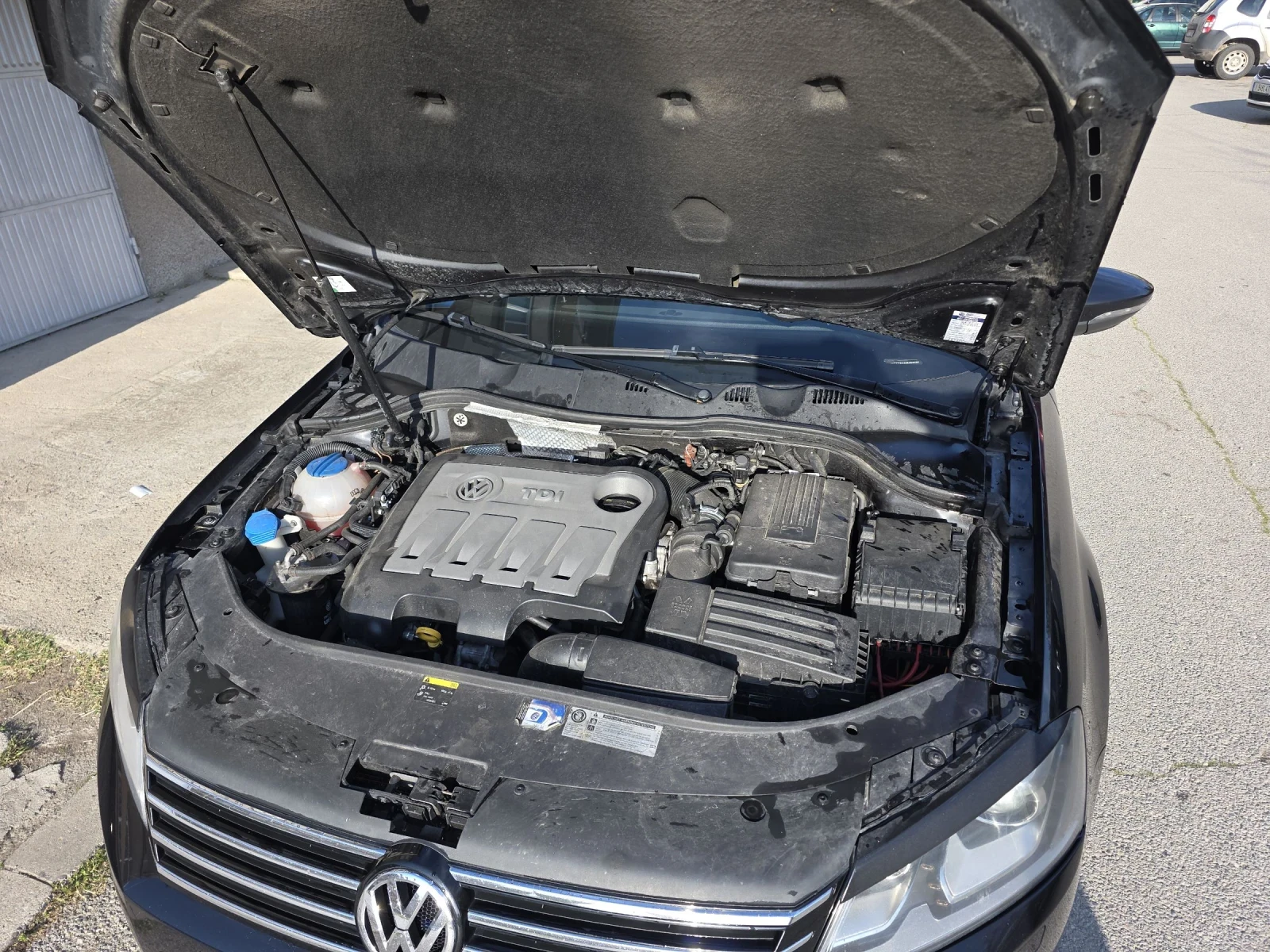VW Passat B7  4x4, снимка 16 - Автомобили и джипове - 54184791