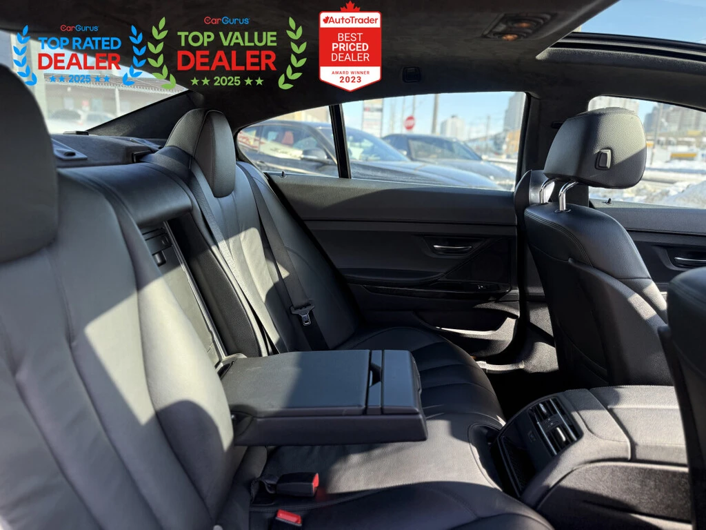 BMW 640 M PKG | SUNROOF | BACK UP CAMERA * CARFAX, снимка 15 - Автомобили и джипове - 54228516