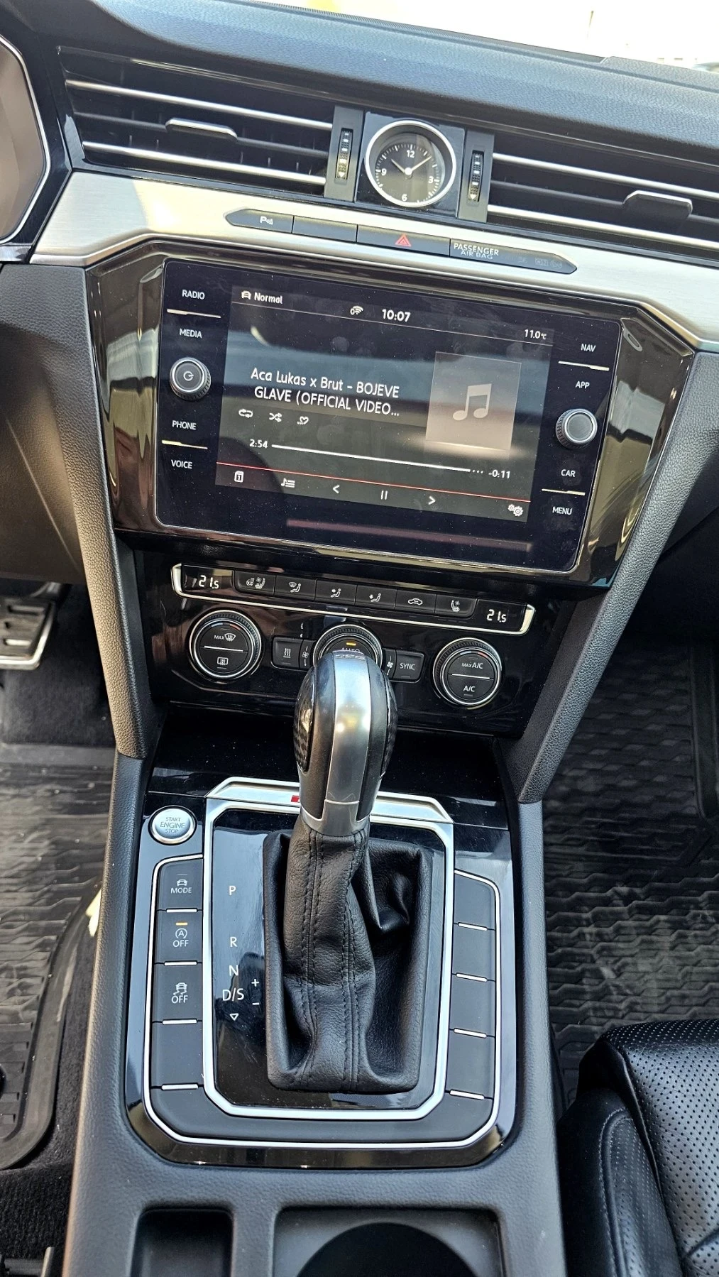 VW Passat, снимка 11 - Автомобили и джипове - 54363994