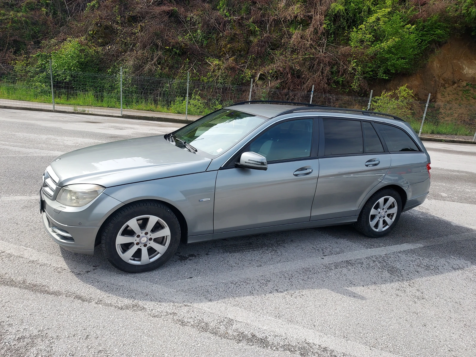 Mercedes-Benz C 200 Сменена Верига комплект, снимка 4 - Автомобили и джипове - 54619324
