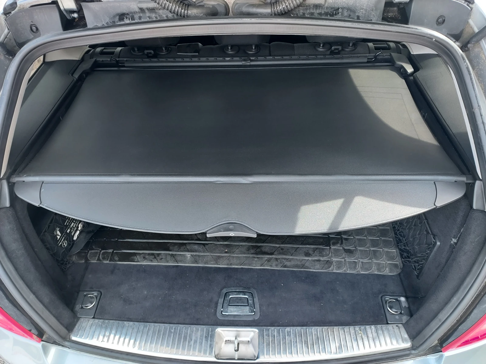 Mercedes-Benz C 200 Сменена Верига комплект, снимка 17 - Автомобили и джипове - 54619324
