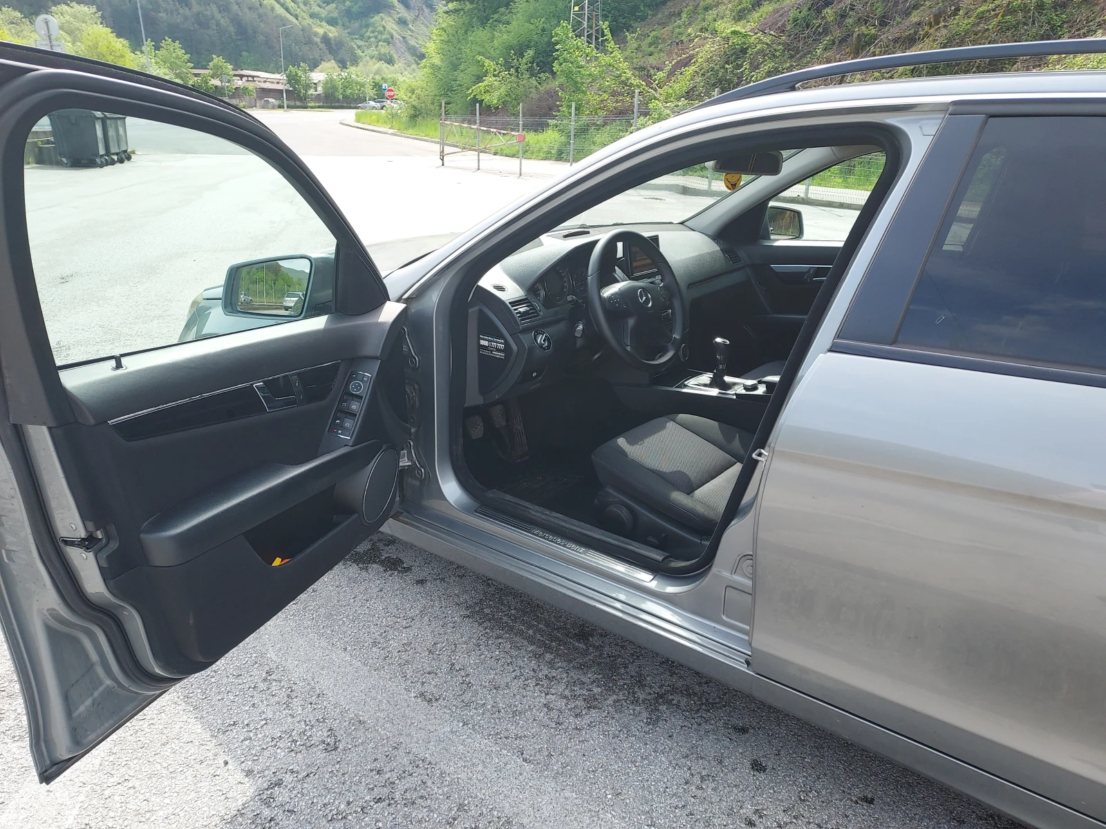 Mercedes-Benz C 200 Сменена Верига комплект, снимка 9 - Автомобили и джипове - 54619324