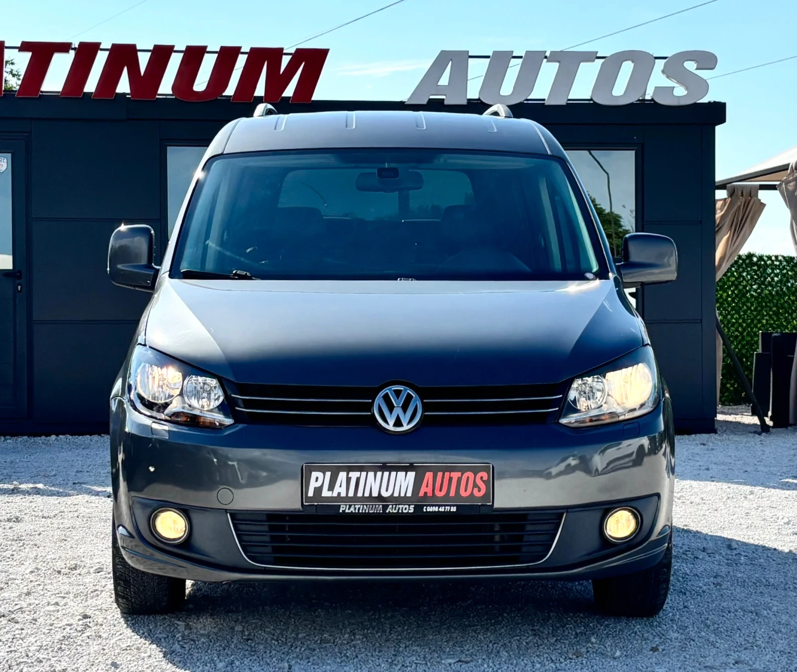 VW Caddy 1.6D/7 МЕСТЕН/ПОДГРЕВ/ПАРКТРОНИК, снимка 2 - Автомобили и джипове - 54758379