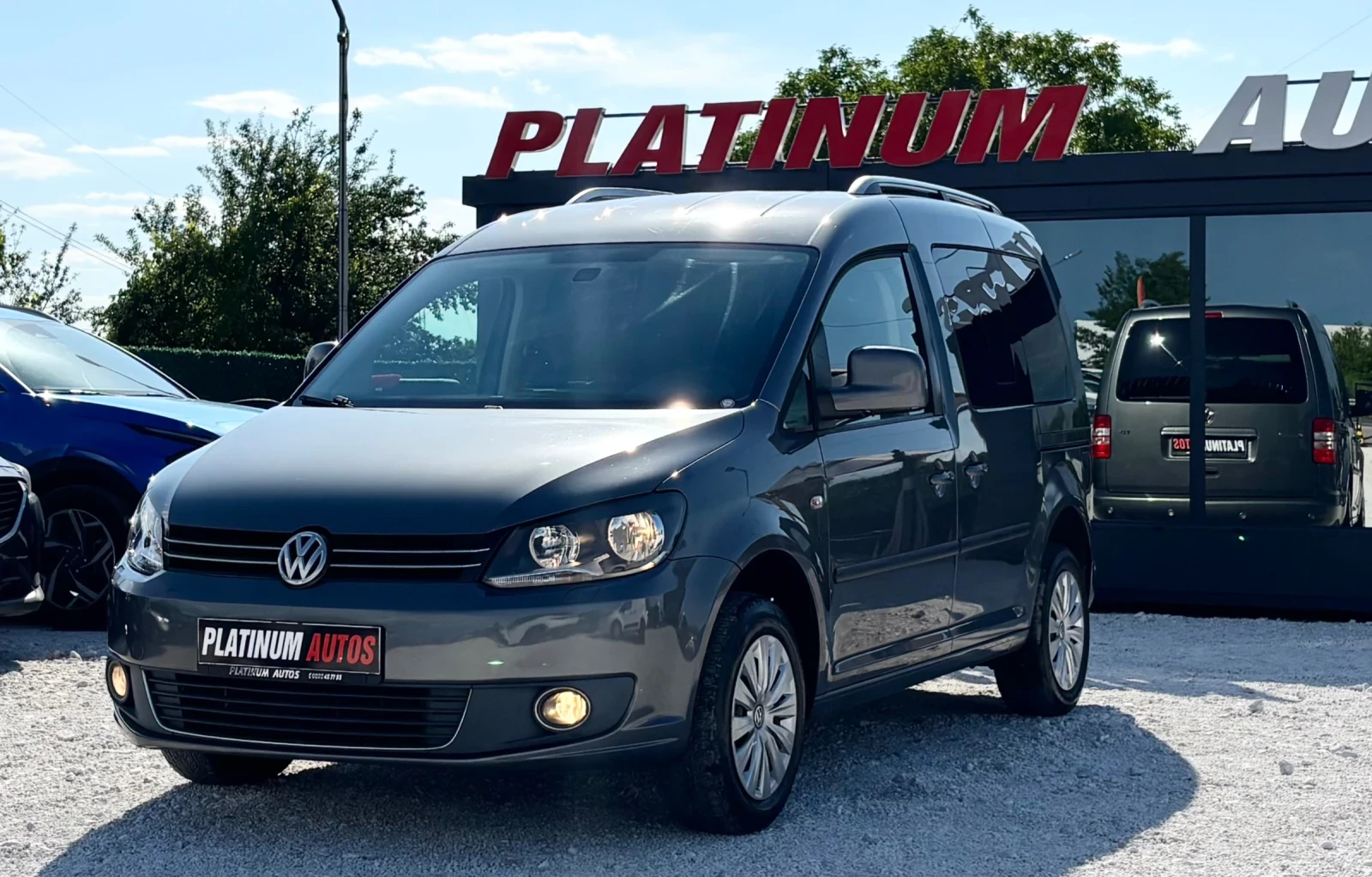 VW Caddy 1.6D/7 МЕСТЕН/ПОДГРЕВ/ПАРКТРОНИК, снимка 3 - Автомобили и джипове - 54758379