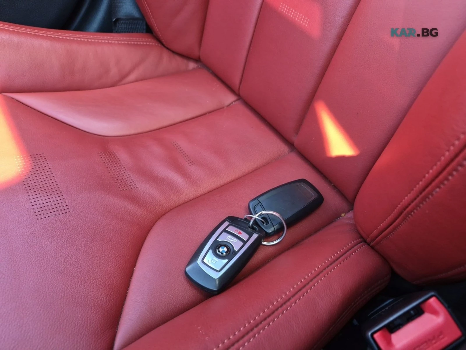 BMW M3 * АвтоКредит * (ЦЕНА ДО БГ), снимка 8 - Автомобили и джипове - 54919954