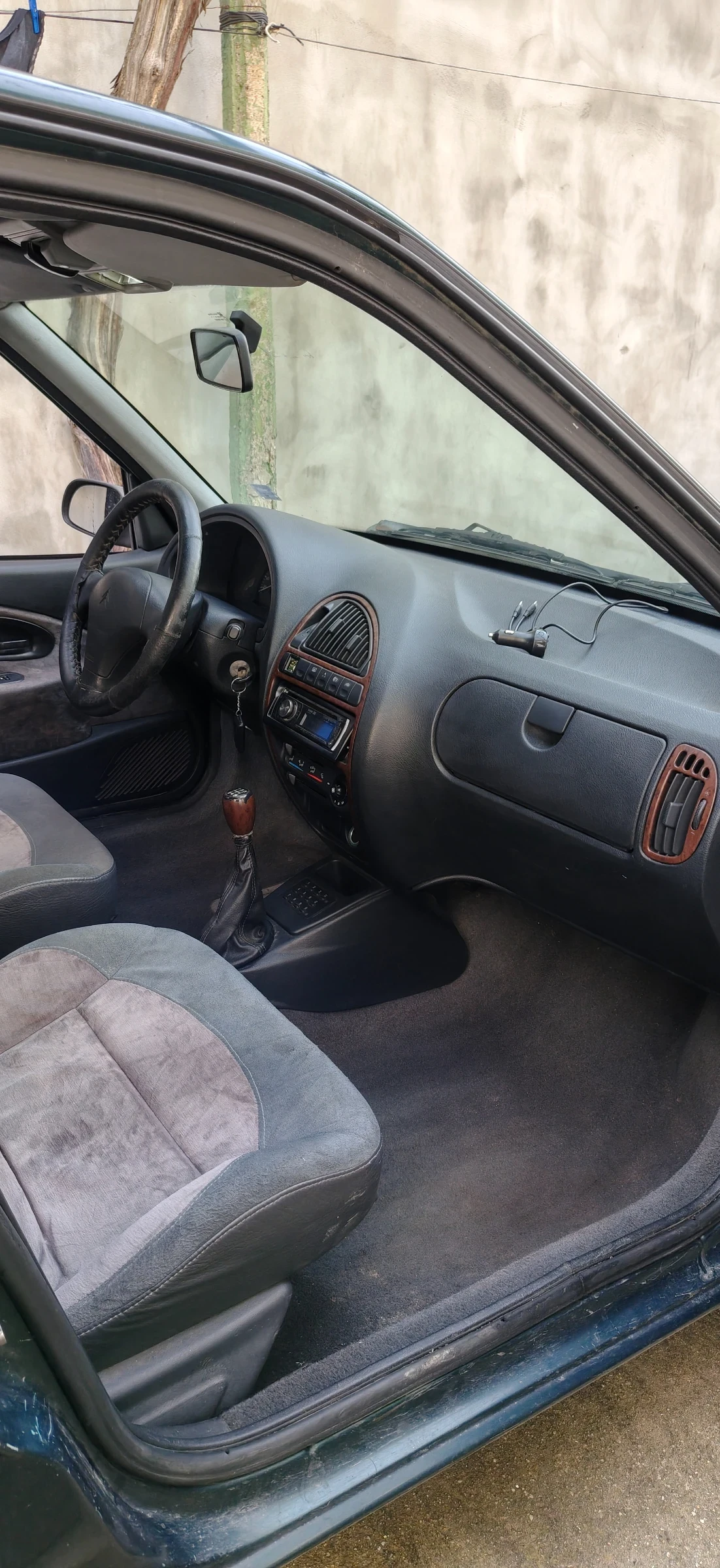 Citroen Saxo, снимка 5 - Автомобили и джипове - 54991946