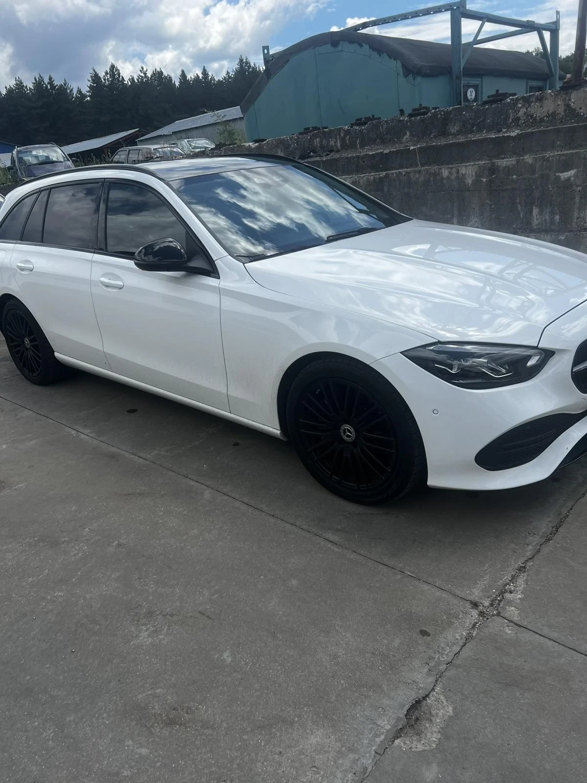 Mercedes-Benz C 220, снимка 3 - Автомобили и джипове - 55033735