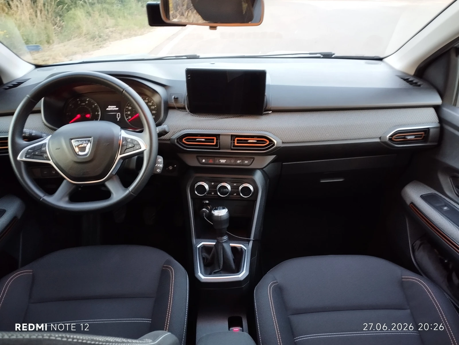 Dacia Sandero Stepway 1.0 LPG (Eco-G 100), снимка 16 - Автомобили и джипове - 55091061