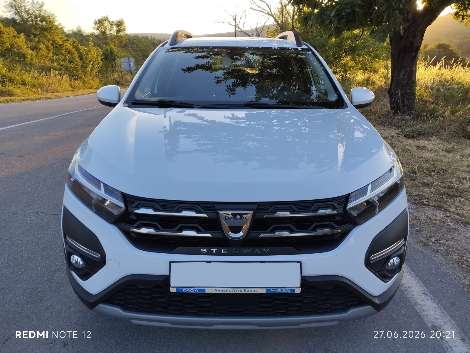 Dacia Sandero Stepway 1.0 LPG (Eco-G 100), снимка 2 - Автомобили и джипове - 55091061