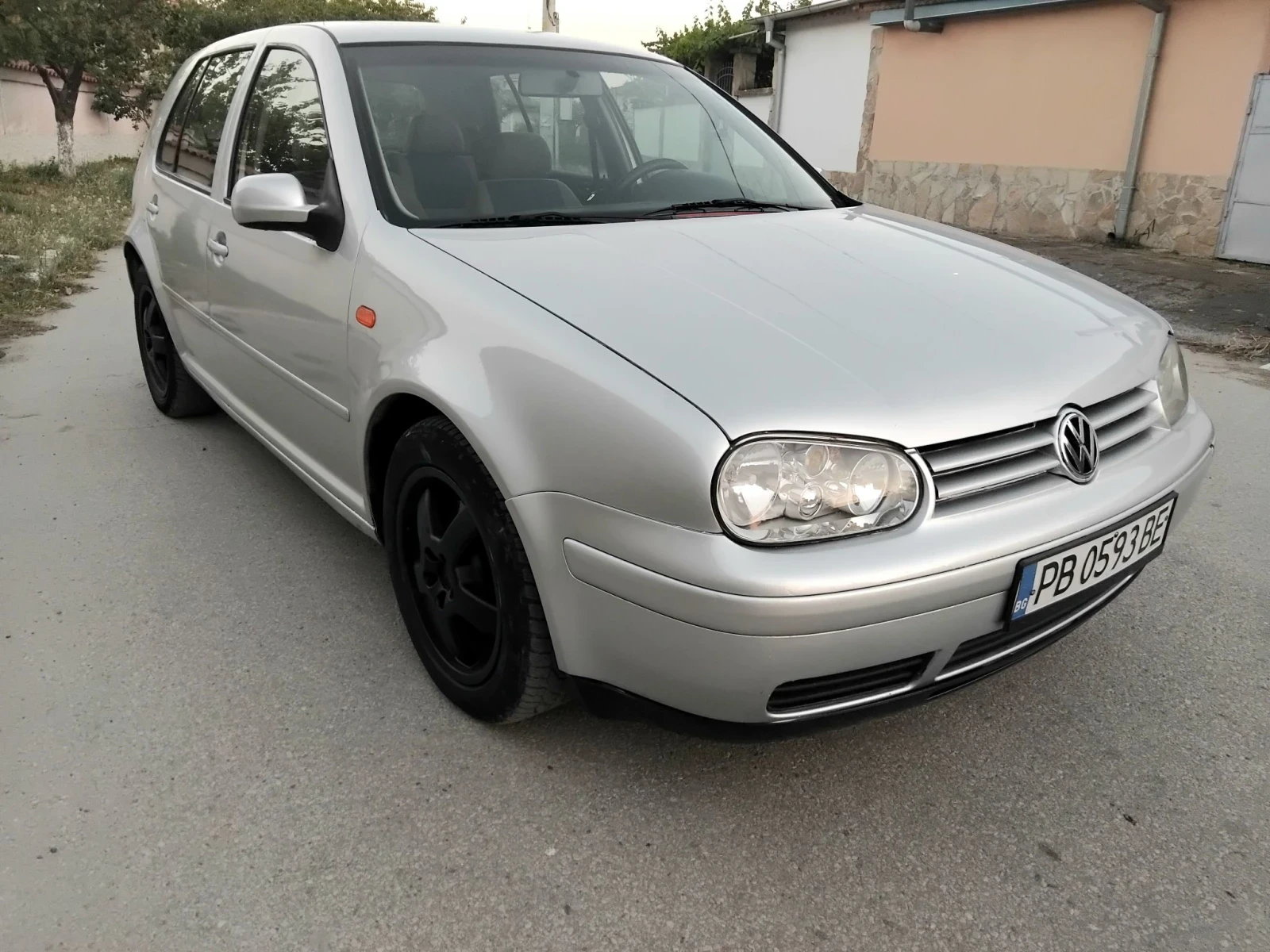 VW Golf 1.9TDI.110k + КЛИМА , снимка 5 - Автомобили и джипове - 55807831