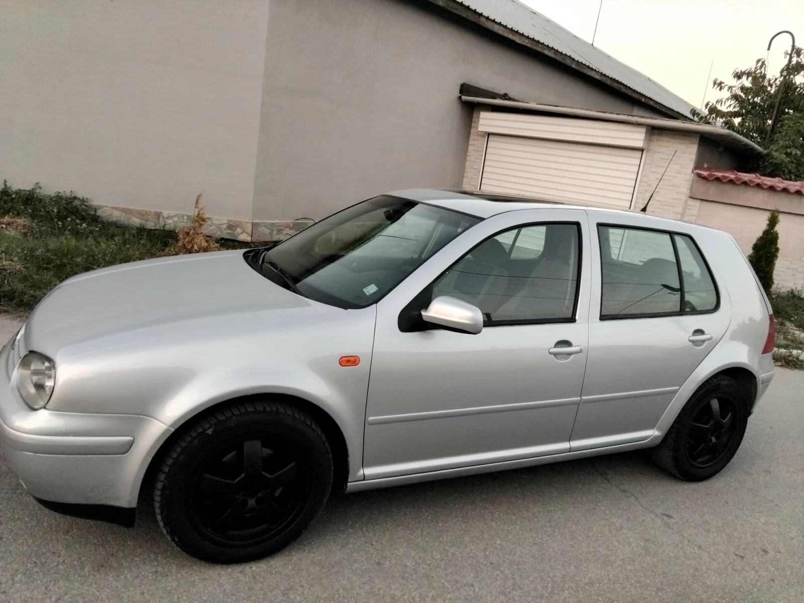 VW Golf 1.9TDI.110k + КЛИМА , снимка 4 - Автомобили и джипове - 55807831