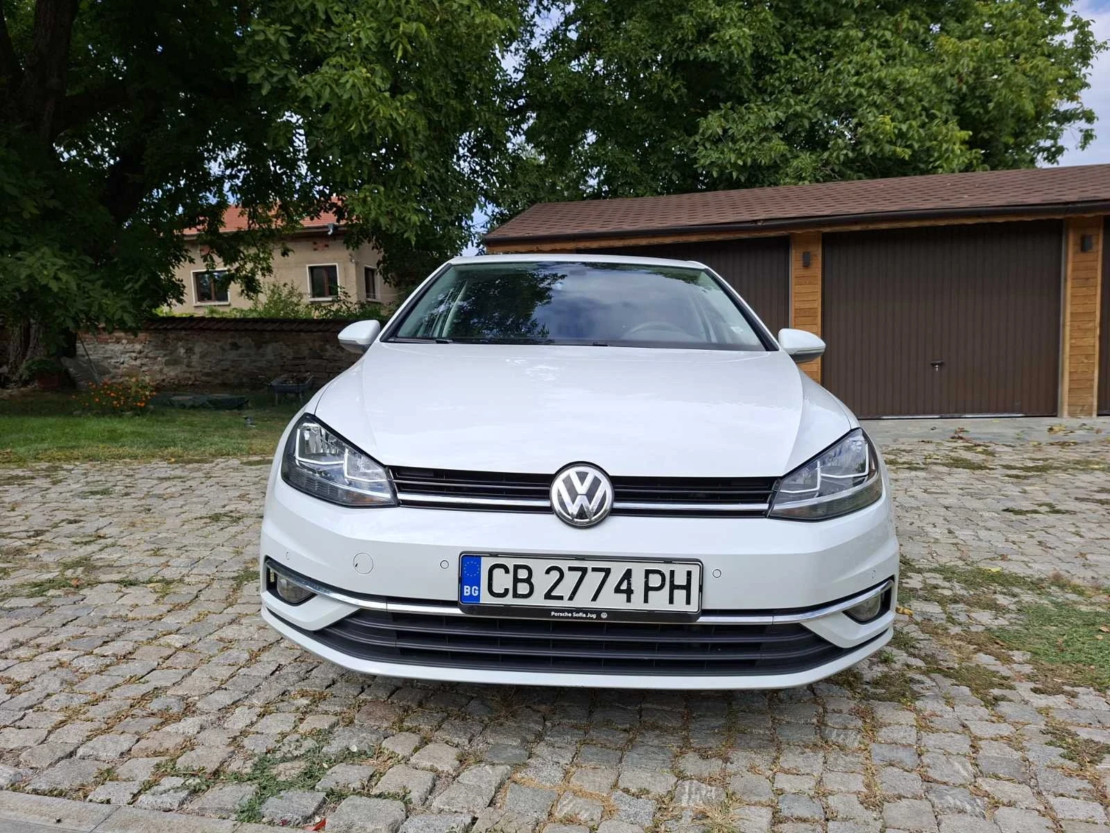 VW Golf