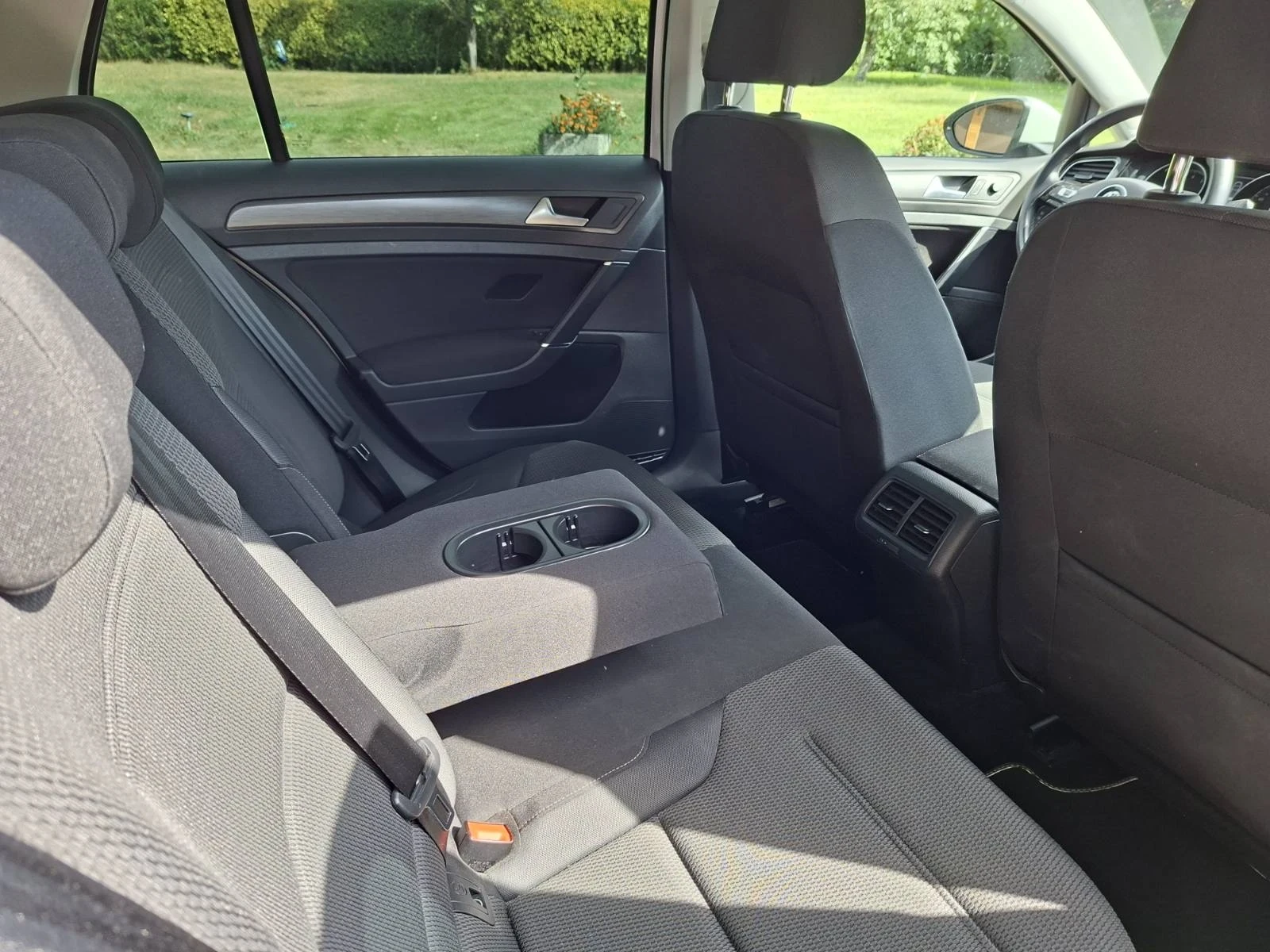 VW Golf, снимка 15 - Автомобили и джипове - 56076099