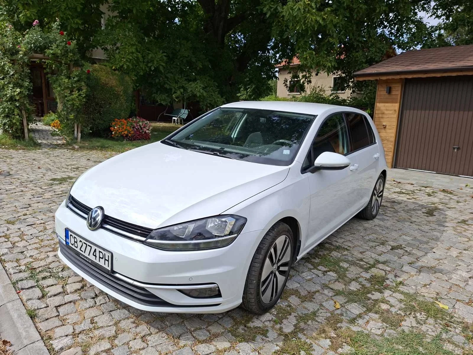 VW Golf, снимка 3 - Автомобили и джипове - 56076099