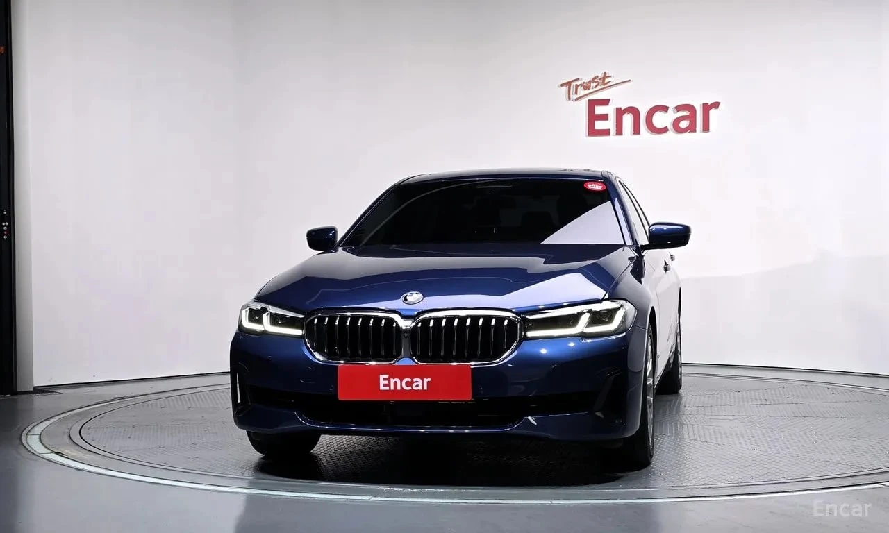 BMW 530 i Luxury | АВТОФИНАНСИРАНЕ | ЦЕНА ДО БЪЛГАРИЯ, снимка 3 - Автомобили и джипове - 56107879
