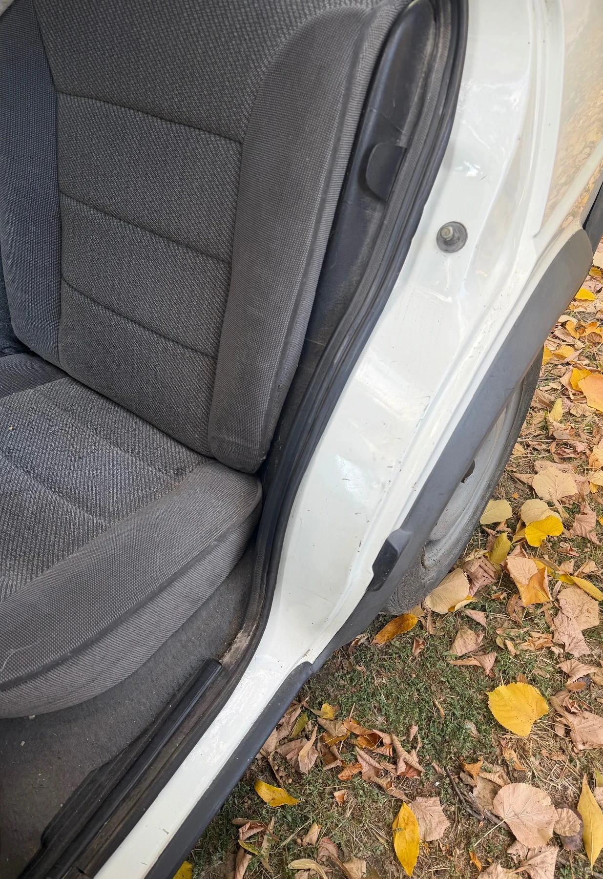 VW Golf 1.6, снимка 9 - Автомобили и джипове - 56246097