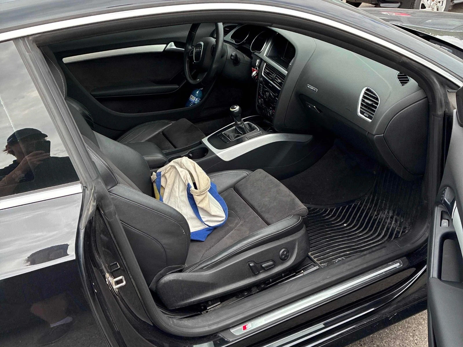 Audi A5 2.0L * АвтоКредит * (ЦЕНА ДО БГ), снимка 12 - Автомобили и джипове - 56277713