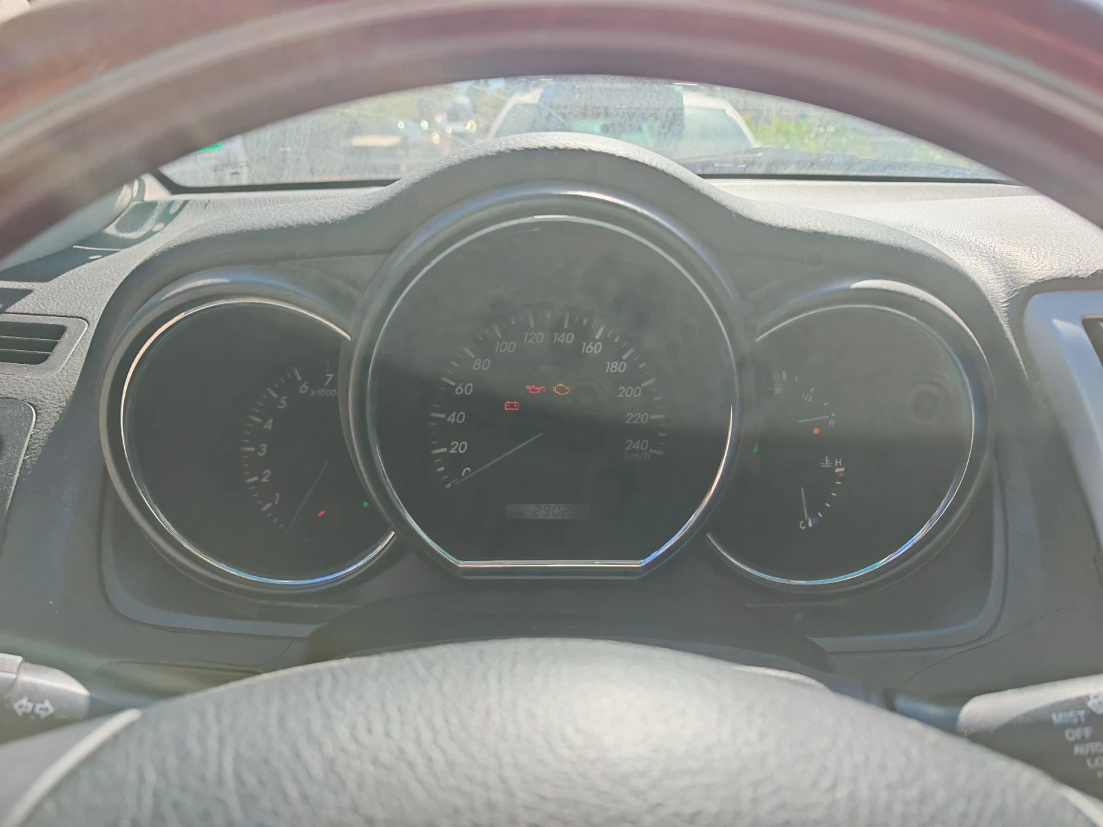 Lexus RX 300, снимка 4 - Автомобили и джипове - 56360073