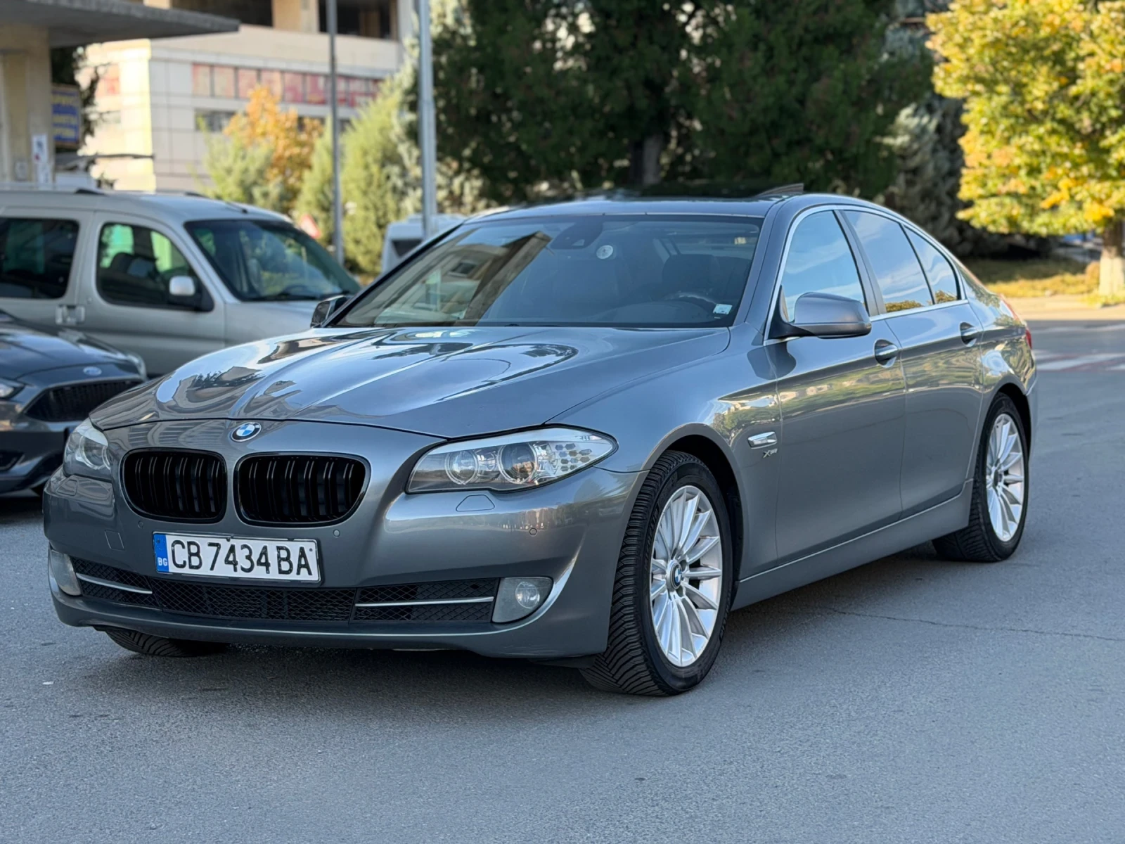 BMW 530 Xdrive 8ZF, снимка 5 - Автомобили и джипове - 56408977