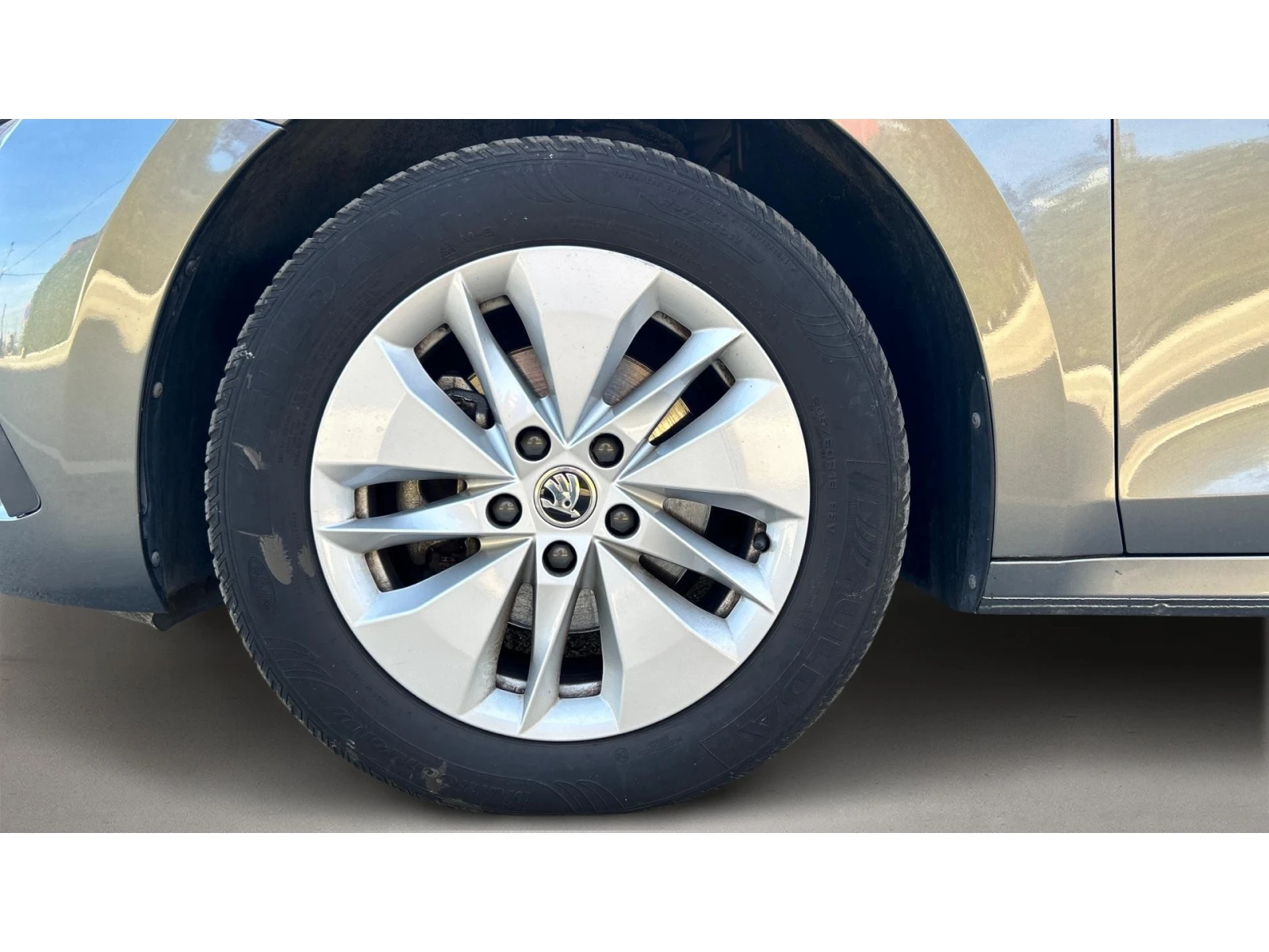 Skoda Octavia 2.0 TDi A/T, ������� ������ �� 222   | Mobile.bg � ����������� 16